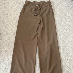 Lululemon wide leg pants